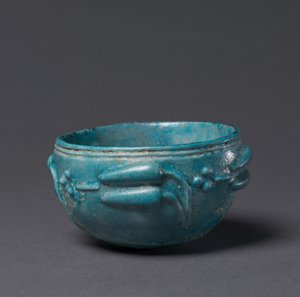 Schale mit Lotusknospen-Dekoration, Ägypten, 1-200 von Roman Imperial Period
