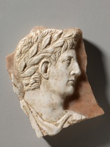 Kamee mit Porträt des Kaisers Augustus von Roman Imperial Period