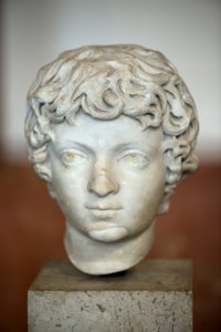 Kopf des römischen Kaisers Caracalla als Kind