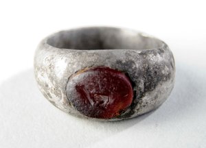 Fingerring mit Intaglio (Silber) von Roman Roman