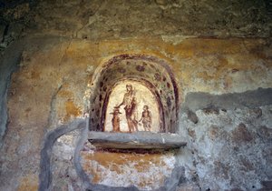 Fresko, das ein Lararium aus Pompeji darstellt (UNESCO-Welterbeliste) von Roman Roman