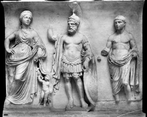 Venus, Mars und Divus Julius