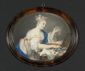 Eine Frau, die Blumen in ihr Haar steckt, um 1710 von Rosalba Carriera