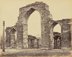 Delhi; Der Kutub Minar, Großer Bogen und Eisenpfeiler von Samuel Bourne