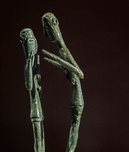 Nuragische Kultur (Nuraghi) Sardinien: Skulpturengruppe aus Bronze-Ringern. 8.-7. Jahrhundert v. Chr. Cagliari, Museo Nazionale Archeologico, Sardinien, Italien von Sardinia Nuragic Civilization