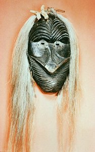 Zeremonielle Mohawk-Maske (Holz & Haar) von School American
