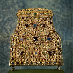 Reliquiar der Zähne des Heiligen Johannes, gespendet von der langobardischen Königin Theodelinde von Bayern (Teodolinda, langobardische Königin, gestorben 627) an die Kathedrale von Monza. Objekt des 9. Jahrhunderts. Karolingische Kunst. Monza, Museo e Tes