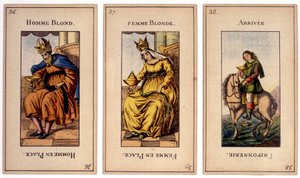 Alte Spielkarten, die den König „blonder Mann“, die Königin „blonde Frau“ und die Ankunft „friponnerie“ darstellen. Musée de la Carte à Joulier, Issy-les-Moulineaux