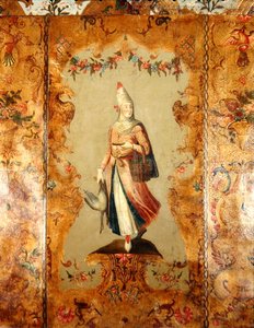 Tapete, die eine Frau in traditioneller Tracht darstellt