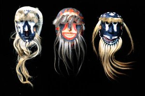 Drei Masken