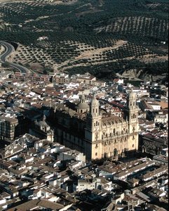 Luftaufnahme der Kathedrale von Jaen von School Spanish