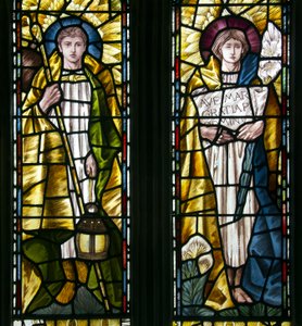 Mortehoe, St Mary, Heaton Butler & Bayne, Selwyn Image, Erzengel St. Raphael und St. Gabriel von Selwyn Image Selwyn Image
