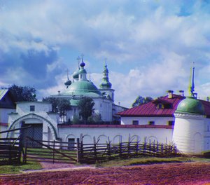 Hauptkathedrale des Goritsky-Klosters von der Straße aus, 1905-1915 von Sergey Prokudin Gorsky