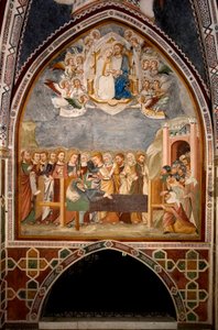 Leben der Jungfrau: „Die Entschlafung und die Himmelfahrt der Jungfrau“. Fresko der Schule von Siena (14. Jahrhundert) Kloster von San Benedetto (Sacro Speco), Kapelle der Jungfrau in Subiaco (Rom), Italien