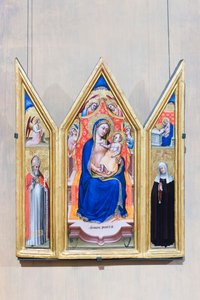 Triptychon, thronende Madonna mit Kind und Engeln (Mitte), Engel der Verkündigung und heiliger Augustinus (links), Verkündigung und heilige Monika (rechts)