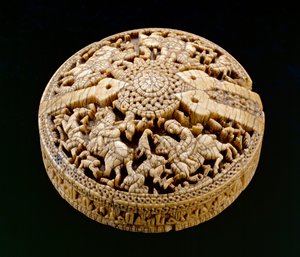 Deckel eines Behälters, dekoriert mit vier Jägern und Tieren, Umayyadenzeit, 998-999 n. Chr.