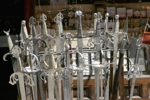 Schwerter aus Toledo-Stahl (Stahl)