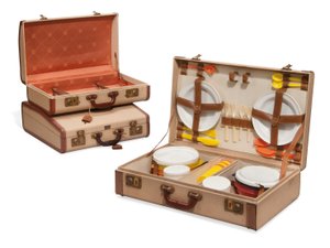Zwei Koffer und ein Picknickkorb, Loewe, Mitte des 20. Jahrhunderts