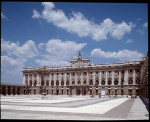 Ansicht des Königspalastes (1738-1755) (Fotografie) von Spanish School