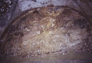 Fresko, das einen Engel über zwei auf dem Boden liegenden Figuren darstellt, aus dem Apodyterium, frühes 8. Jahrhundert