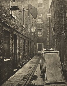 Close No. 136 Saltmarket, 1868