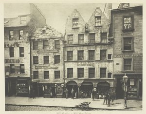 Alte Gebäude in der High Street Nr. 17-27