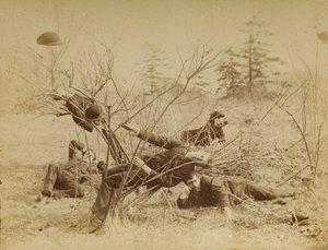 [Vier männliche Studenten lagern im Freien] von Thomas Eakins