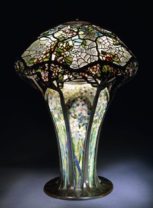 Eine "Cobweb" Tischlampe aus Bleiglas von Tiffany Studios, ca. 1906
