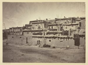 Abschnitt der Südseite von Zuni Pueblo, N.M. von Timothy O