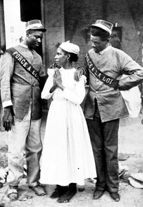 Haitianische Polizei vor der amerikanischen Besetzung 1917 von Unbekannt