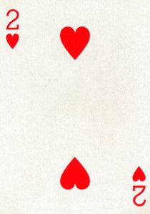 2 Herzen aus einem Kartenspiel von Goodall & Son Ltd.