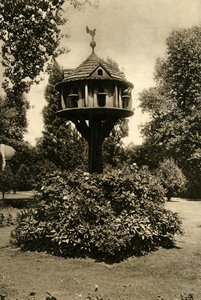 Ein Taubenschlag - im Garten der verwitweten Marquise von Bute, St. Johns Lodge, Regents Park, 1920
