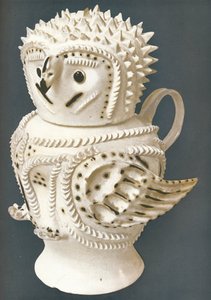 Salzglasur-Eule als Krug, der Kopf als Tasse