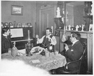 Ein Junggesellenquartier in einem Mietshaus im Temple, London, um 1903