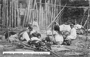 Eine Familie bei der Arbeit, Catamarca, Argentinien, frühes 20. Jahrhundert von Unbekannt