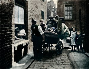 Ein Umzug in Slumopolis, London, ca. 1901