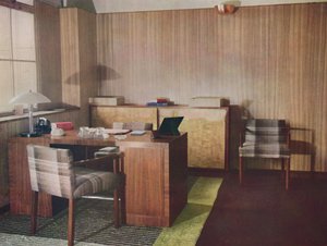Ein privates Büro entworfen und ausgeführt von Gordon Russell Ltd., Broadway Worcs und London, 1935 von Unbekannt