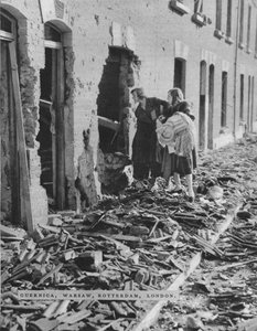 Eine Szene während der Londoner Blitz, um 1940-1942 von Unbekannt