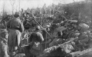 Verlassene deutsche Schützengräben, Eparges-Rücken, in der Nähe von Verdun, Frankreich, August 1915