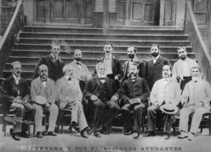 Admiral Cervera und seine Hauptoffiziere einschließlich Kapitän Eulate, um 1910