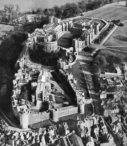 Luftaufnahme von Windsor Castle, mit St. Georgs Kapelle im Vordergrund, 1935
