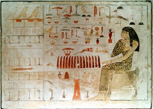 Alte ägyptische Stele mit Hieroglyphen