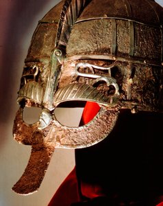 Angelsächsischer Helm aus dem Sutton Hoo Schatz, 7. Jahrhundert von Unbekannt