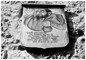 Antisemitismus: mittelalterliche Inschrift an der Stadtmauer, Rothenburg, Deutschland von Unbekannt