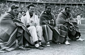 Athleten Frank Wykoff, Paul Hanni, Ralph Metcalfe und Jesse Owens, Olympische Spiele in Berlin, 1936
