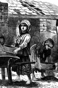 Barfüßige Mädchen sieben Staub in einer Ziegelei, 1871