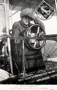 Baroness Raymonde Delaroche, französische Fliegerin, 1909 von Unbekannt