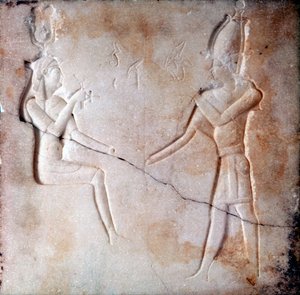 Basrelief mit den Göttern Isis und Osiris, Ptolemäische Zeit, Altes Ägypten
