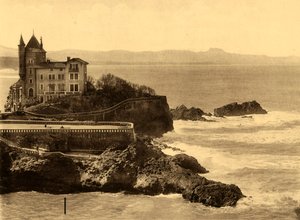 Biarritz - La Villa Belza und die Kette der Pyrenäen, ca. 1930