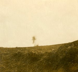 Bombe explodiert, ca. 1914-1918